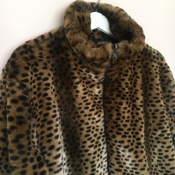 SOLD💌 - Picture 2 of 9